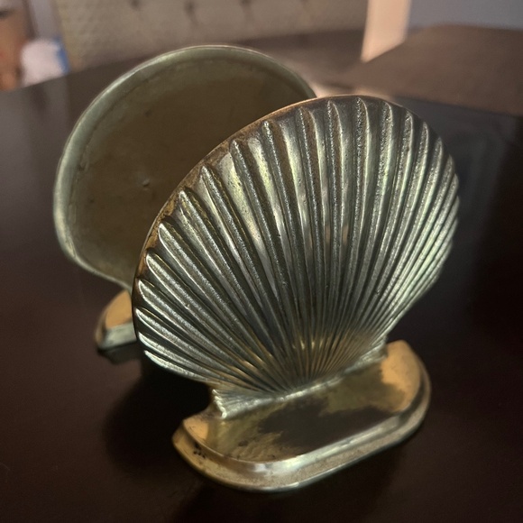 Bronze seashell bookends - Picture 1 of 9